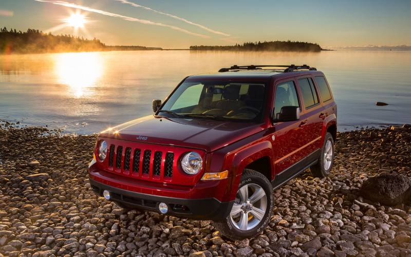 Jeep Patriot High Altitude Edition 2017 SUV Drive